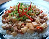รูปขั้นตอนการทำที่ 5 ของ ยอดมะพร้าวผัดน้ำมันหอยใส่หมูสับ(ราดข้าว) #อาหารไทยง่ายๆ