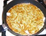 A picture of step 5 of Great as a Main Dish Cheese-Filled Hashed Potatoes.