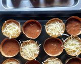 Foto langkah ke 6 dari resep 244. Banana Double Choco Muffin Cake.