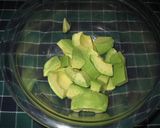 A picture of step 1 of Avocado and Minced Meat Stir-fry with Wasabi Soy Sauce.