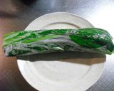 A picture of step 6 of Komatsuna and Spinach Steamed in the Microwave.