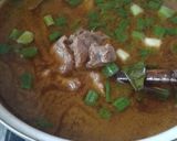 Foto langkah ke 8 dari resep Rawon Daging sapi.