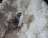 A picture of step 1 of White sauce pasta.