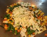 A picture of step 6 of Minestrone Soup.