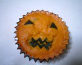 A picture of step 7 of Kabocha Squash Cake (Halloween version).