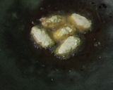 Foto langkah ke 5 dari resep Perkedel Tahu Balur Tepung.