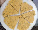 A picture of step 3 of Baked Missi Roti Nachos kuchumbar salsa kehri ki chutney.