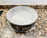 Foto del paso 1 de la receta: Pastel con manteca, licor y cabello de ángel