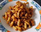 Foto langkah ke 4 dari resep Tumis Tempe Daun Jeruk.