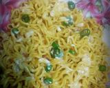 صورة لخطوة 5 من وصفة اندومي خطير🍲