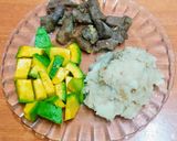 Foto del paso 7 de la receta: Pechuga de Pato Salteada al ajo con Puré de Malanga