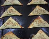 Foto langkah ke 8 dari resep Pangsit Cinnamon Fruit Bomb🍍🍌.