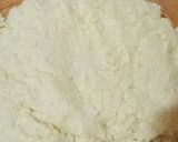 A picture of step 1 of Traditional Eastern Baked Maqrout.
