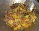 Foto langkah ke 4 dari resep Sambal Goreng Kentang Ati Ampela.