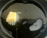 Une image de l'étape 2 de Orzo crémeux poulet / champignons / parmesan 🐓🍄🟫.