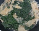 Foto langkah ke 3 dari resep Tumis Daun Kelor Kembang Tahu.
