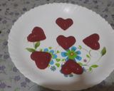 A picture of step 5 of White chocolate compound red heart shape chocolate.