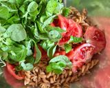 Hình bước làm 6 của món Steak Băm Áp Tái & Salad Nui Trộn