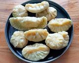 व्हेज स्टीम मोमोज (veg steam momos recipe in marathi) रेसिपी स्टेप 5 फोटो 