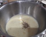 A picture of step 2 of Banana pan cake.