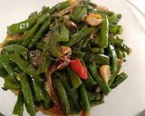 Foto langkah ke 5 dari resep Tumis kacang panjang teri.