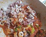 Foto langkah ke 5 dari resep Sambal pete cumi asin.