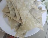 A picture of step 2 of Beef samosas.