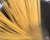 Foto del paso 1 de la receta: Pasta con palmitos de cangrejo