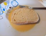 A picture of step 3 of Quickie eggy breakie.