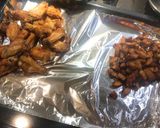 A picture of step 7 of Spaghetti and fried pepper sauce with wings and plantain.