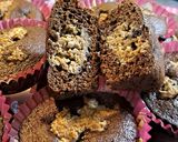 Foto del paso 6 de la receta: Muffins de chocolate rellenos con manzana y coco rallado