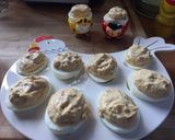 Foto del paso 8 de la receta: 261.Huevos rellenos de anchoas y queso rallado
