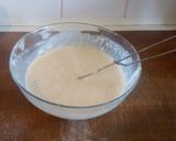 A picture of step 5 of English Style Pancakes.