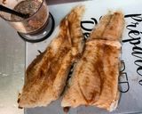 Une image de l'étape 6 de Filets de lieu, crème de poivron, abricot et ail noir.