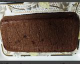 A picture of step 6 of Banana tutti fruity chocolate cake.