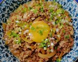 รูปขั้นตอนการทำที่ 8 ของ ข้าวหน้าเนื้อกิวด้ง