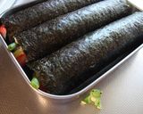 A picture of step 5 of Frozen Futomaki Fat Sushi Rolls for Sports Festivals or Setsubun.