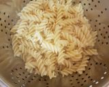 A picture of step 10 of My Italian blend Chicken Pesto Pasta 😘.