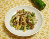 A picture of step 4 of Chikuwa and Bell Pepper Stir-Fry with Yuzu Pepper and Mayo.