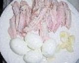 A picture of step 1 of Simmered Chicken Wings and Boiled Eggs.