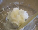 A picture of step 4 of Microwaved Strawberry Daifuku (with Joshinko).
