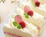 A picture of step 19 of Raspberry Cheese Mont Blanc Shortcake.