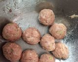 A picture of step 10 of Pork Shaomai with Scallop.