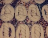 A picture of step 6 of Pretzels.