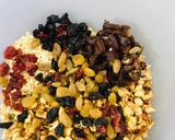 ઓટ્સ ચીક્કી (ગ્રેનોલા બાર) (Granola Bar Recipe in Gujarati) રેસીપી સ્ટેપ3ફોટો