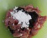 Foto del paso 2 de la receta: Contramuslos de pollo en salsa de ostras