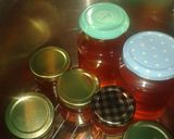 A picture of step 7 of Crab apple jelly.