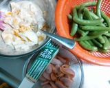 A picture of step 3 of Snap Peas and Soft Boiled Egg Salad.