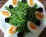 Foto del paso 3 de la receta: Judías verdes con huevo y aceitunas negras