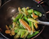 A picture of step 5 of Kundru peanut masala with roti (dinner sabji).